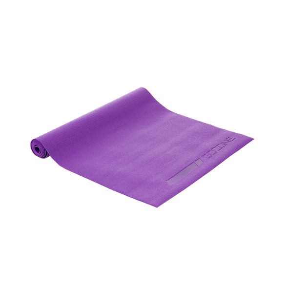 Tapis de yoga violet, à moitié enroulé
